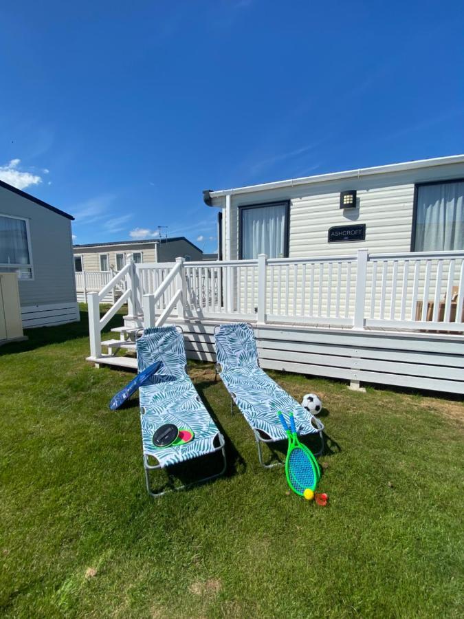 Winchelsea Beach Holiday Home - Pool & Beach Экстерьер фото